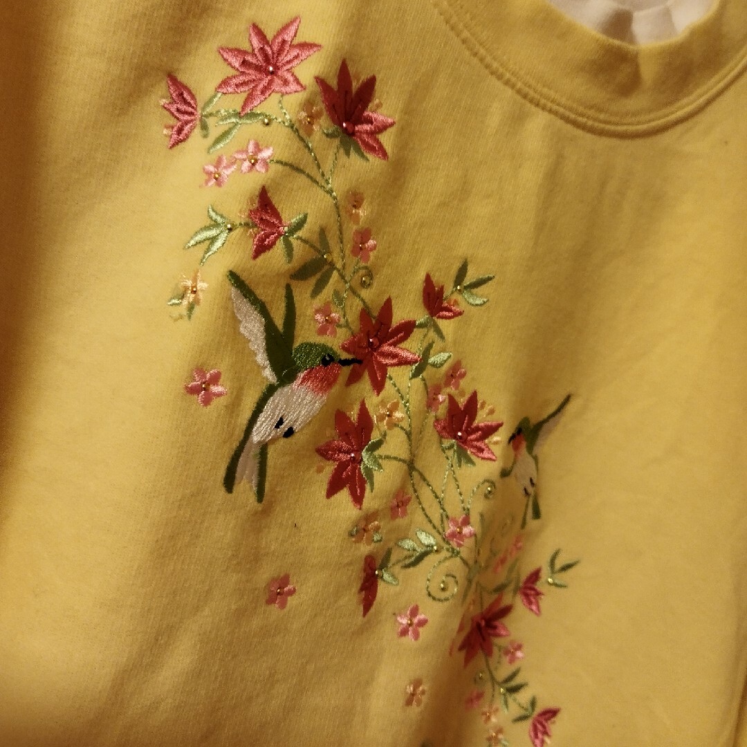 古着　Decorated Originals　花鳥刺繍トレーナー　XL　イエロー レディースのトップス(トレーナー/スウェット)の商品写真