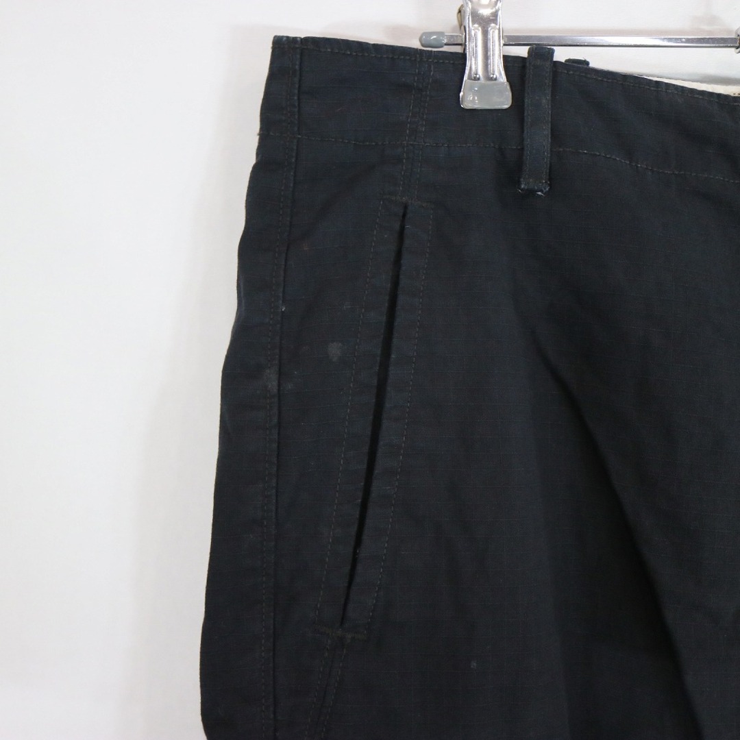 Levi's(リーバイス)のSALE/ Levi's リーバイス カーゴ ショートパンツ アメカジ ブラック (メンズ ｗ32) 中古 古着 N8370 メンズのパンツ(ショートパンツ)の商品写真