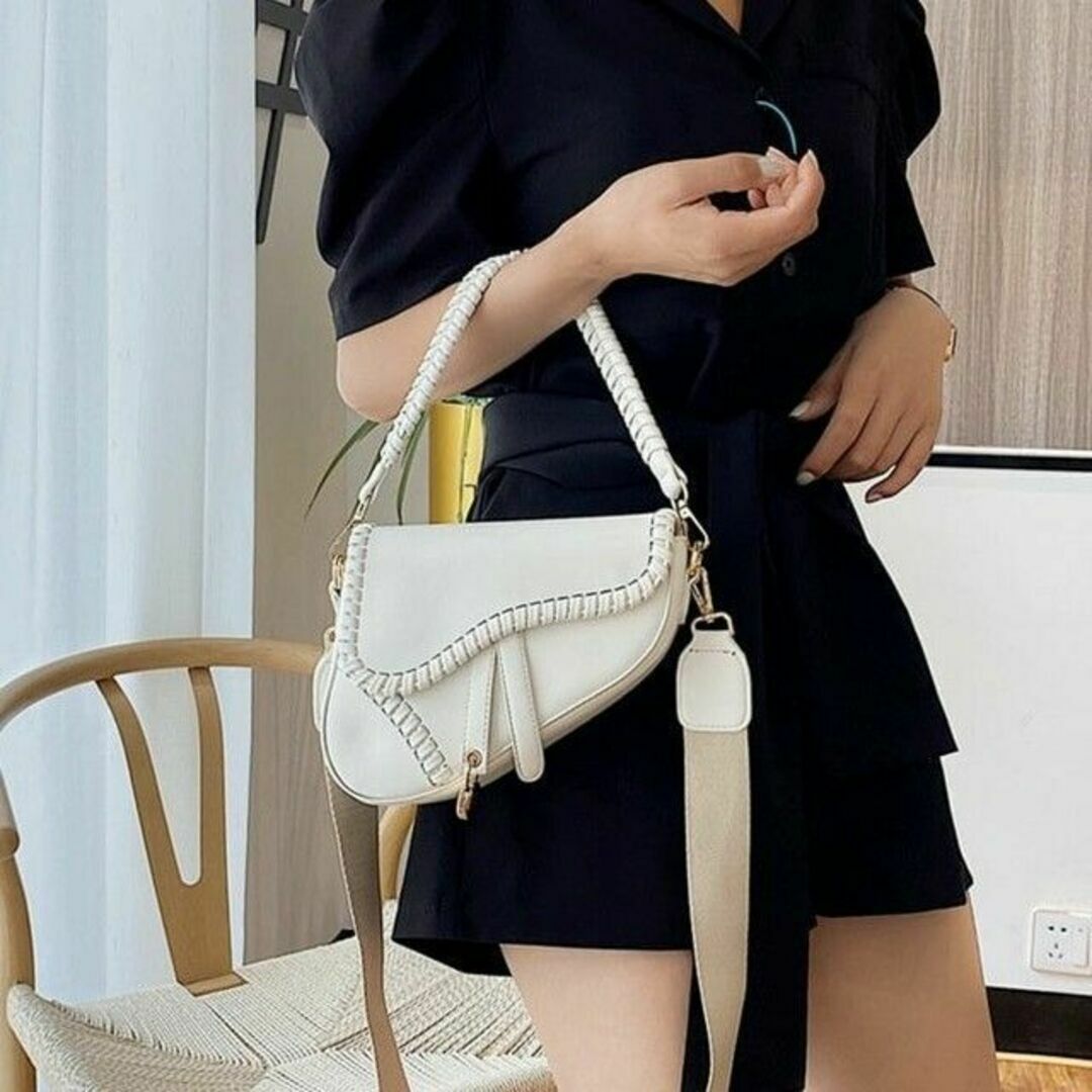 新品 送料込み ショルダーバッグ サドル ホワイト 白 ヴィンテージの ... 新品 送料込み ショルダーバッグ サドル ホワイト 白 ヴィンテージ