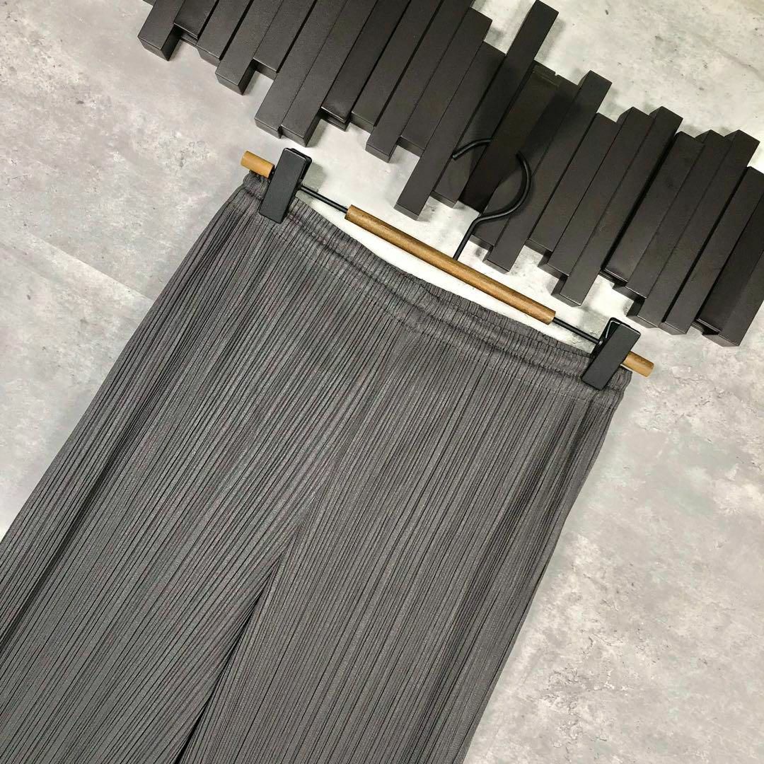 PLEATS PLEASE ISSEY MIYAKE - 『PLEATS PLEASE』プリーツ PLEATS PLEASE ISSEY MIYAKE - 『PLEATS PLEASE』プリーツ