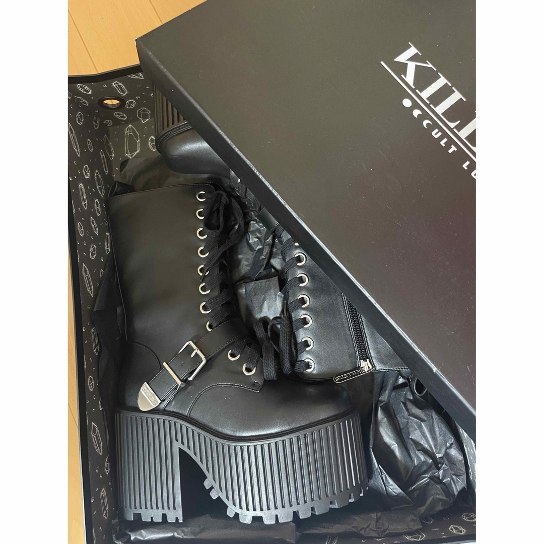 YOSUKE(ヨースケ)の【新品】KILL STAR 超厚底レースアップ バックル ブーツ 6 黒 レディースの靴/シューズ(ブーツ)の商品写真