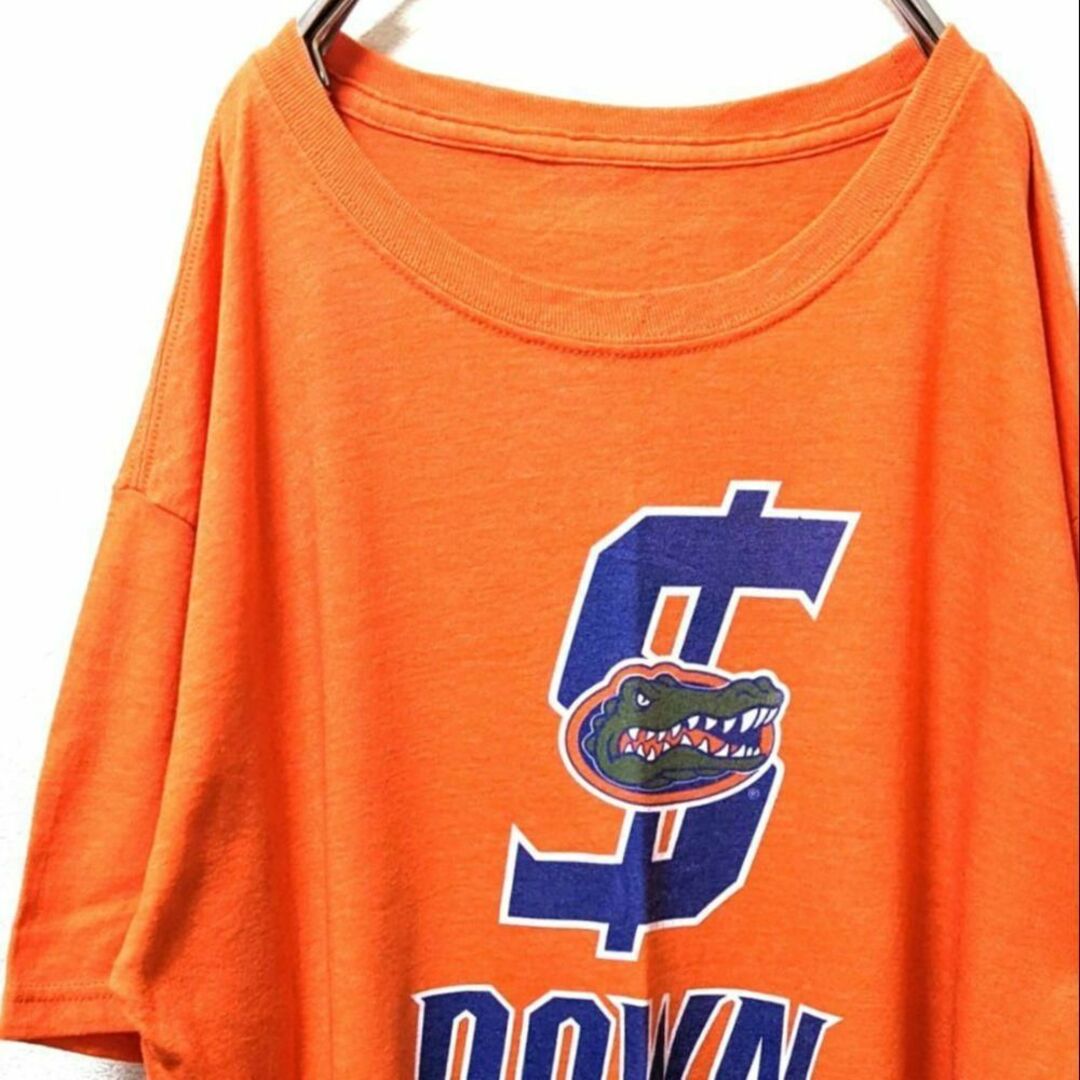 フロリダゲイターズ ロゴ Tシャツ オレンジ だいだい色 XL 古着 メンズのトップス(Tシャツ/カットソー(半袖/袖なし))の商品写真