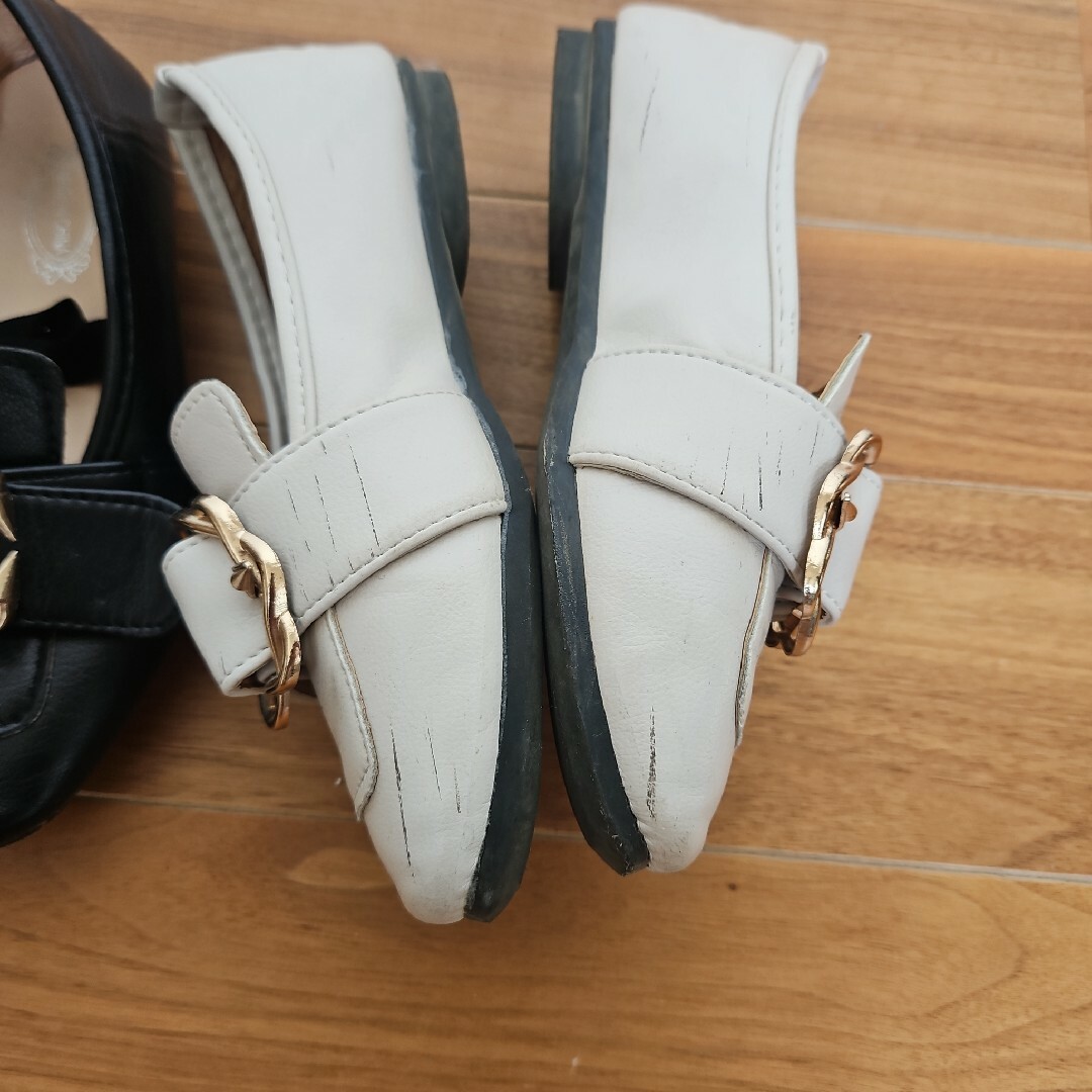 白パンプス 20cm キッズ/ベビー/マタニティのキッズ靴/シューズ(15cm~)(ローファー)の商品写真