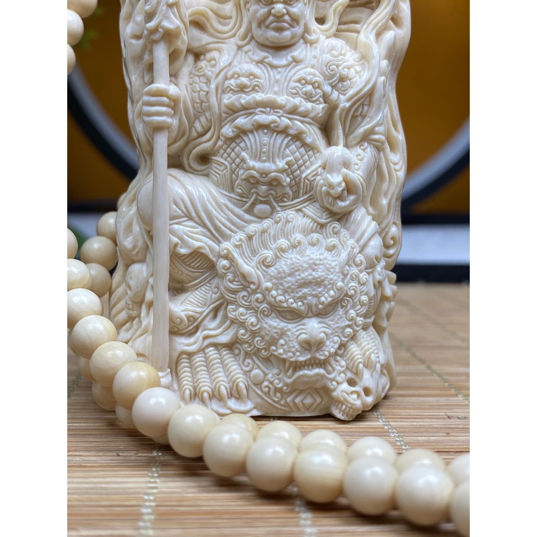 天然マンモス牙美しい手作り彫刻 財宝天王 ネックレス - アクセサリー 天然マンモス牙美しい手作り彫刻 財宝天王 ネックレス - アクセサリー