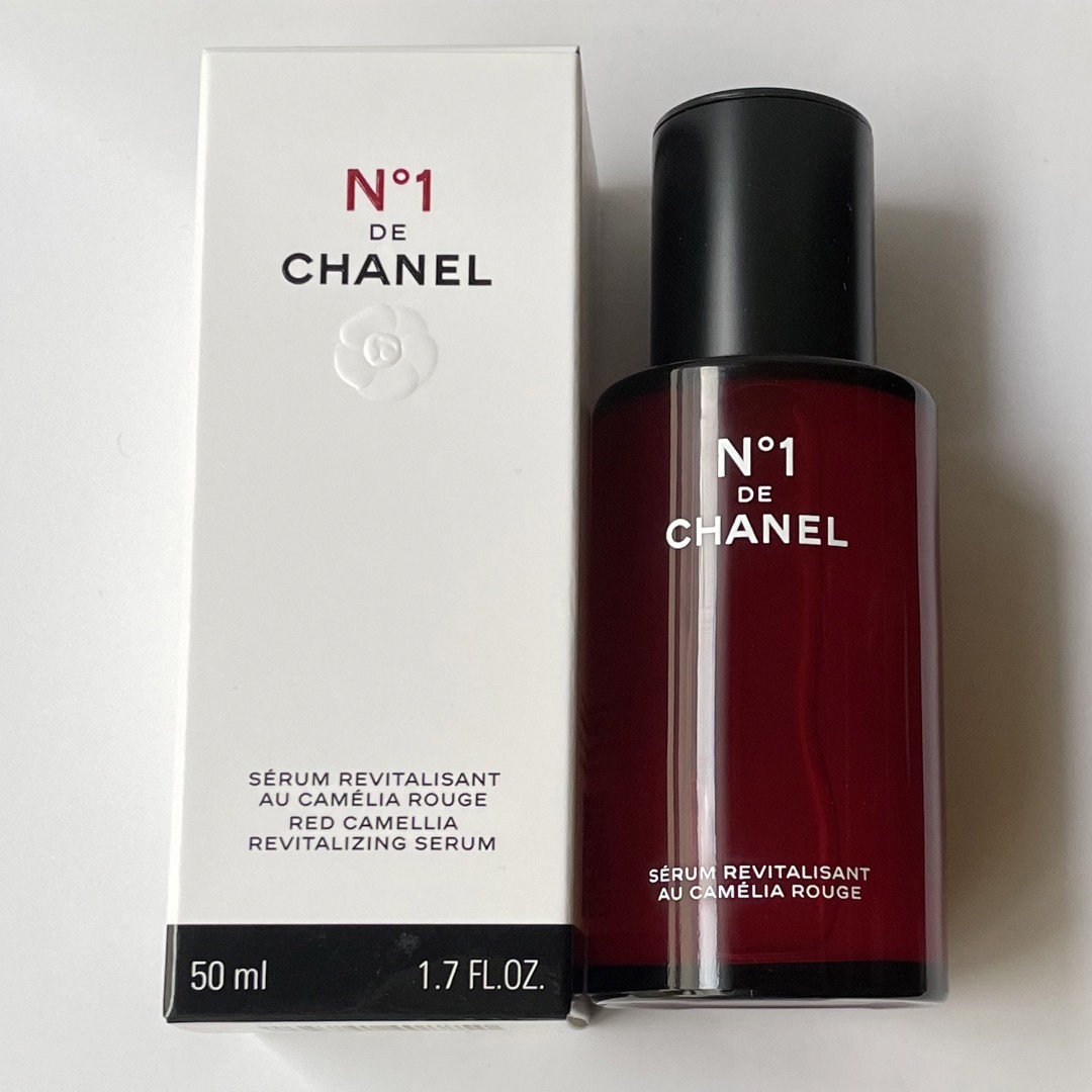 未使用品！CHANEL セラム N°1 ドゥ シャネル 50ml