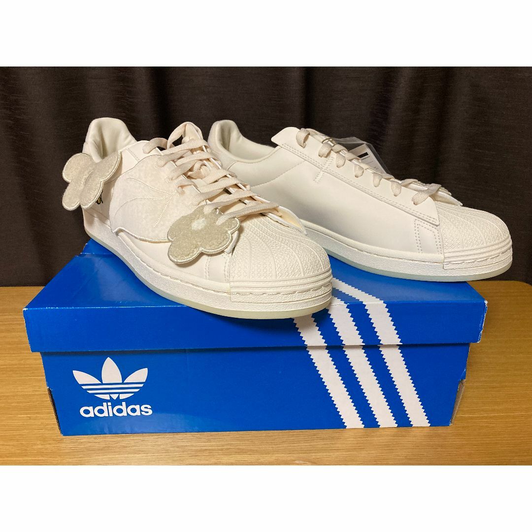 adidas(アディダス)のMELTING SADNESS ADIDAS SST WHITE 28.5cm メンズの靴/シューズ(スニーカー)の商品写真