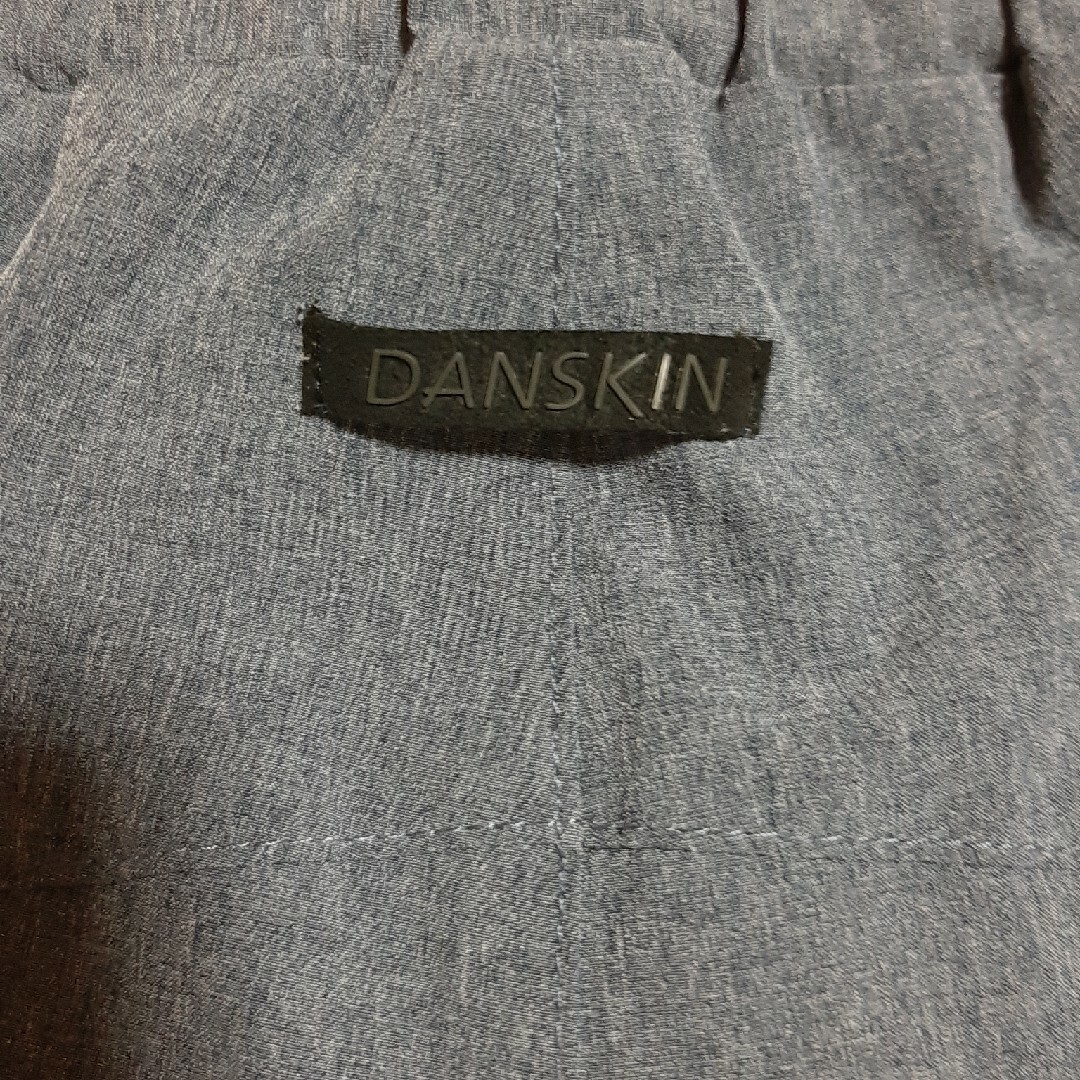 DANSKIN(ダンスキン)のDANSKIN ショートパンツ　M スポーツ/アウトドアのランニング(ウェア)の商品写真