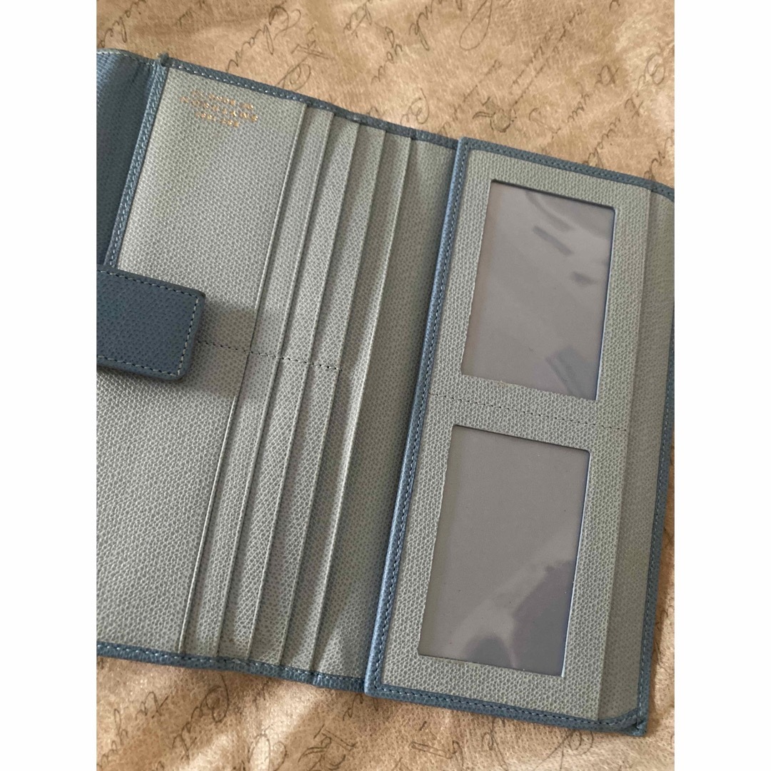 Smythson(スマイソン)の未使用品　SMYTHSON スマイソン　レザー　長財布 レディースのファッション小物(財布)の商品写真