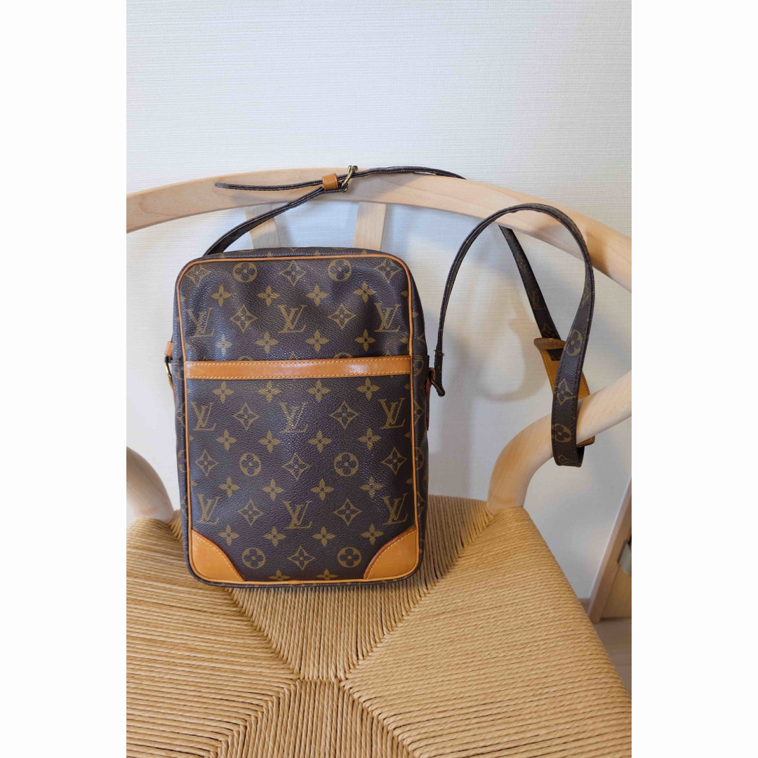 LOUIS VUITTON   美品 ルイヴィトン モノグラム ダヌーブ ショルダー