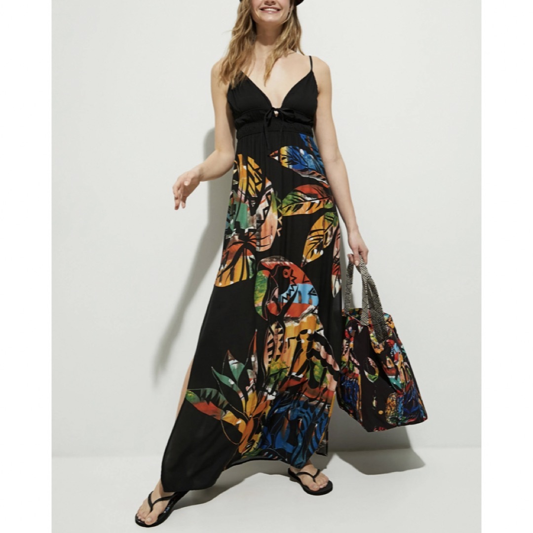 DESIGUAL - 新品✨タグ付き♪未使用 定価14,900円 デシグアル