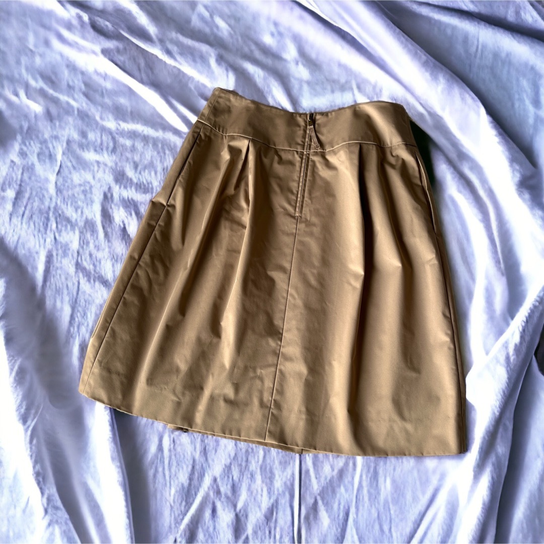 FOXEY NEW YORK(フォクシーニューヨーク)のフォクシーニューヨーク　タックフレアスカート　洗えるフォクシー　美品　38 レディースのスカート(ひざ丈スカート)の商品写真
