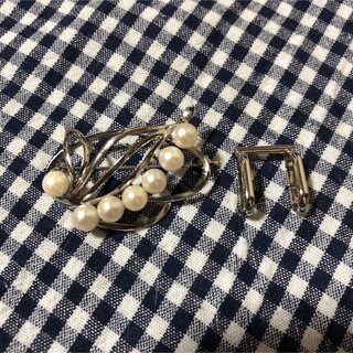 タサキ(TASAKI)の本真珠帯留めブローチ(和装小物)