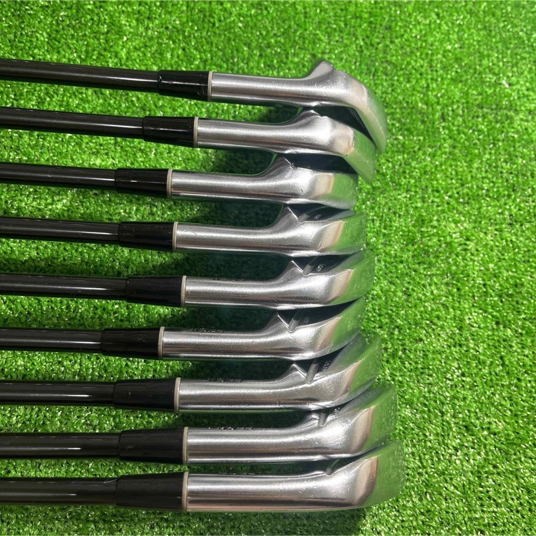 PRGR(プロギア)のB1634 PRGR SPEED IRONS TR FORGED 右利き スポーツ/アウトドアのゴルフ(クラブ)の商品写真