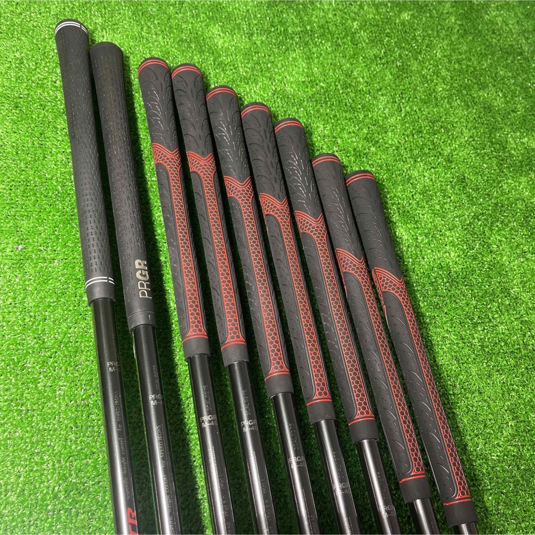 PRGR(プロギア)のB1634 PRGR SPEED IRONS TR FORGED 右利き スポーツ/アウトドアのゴルフ(クラブ)の商品写真