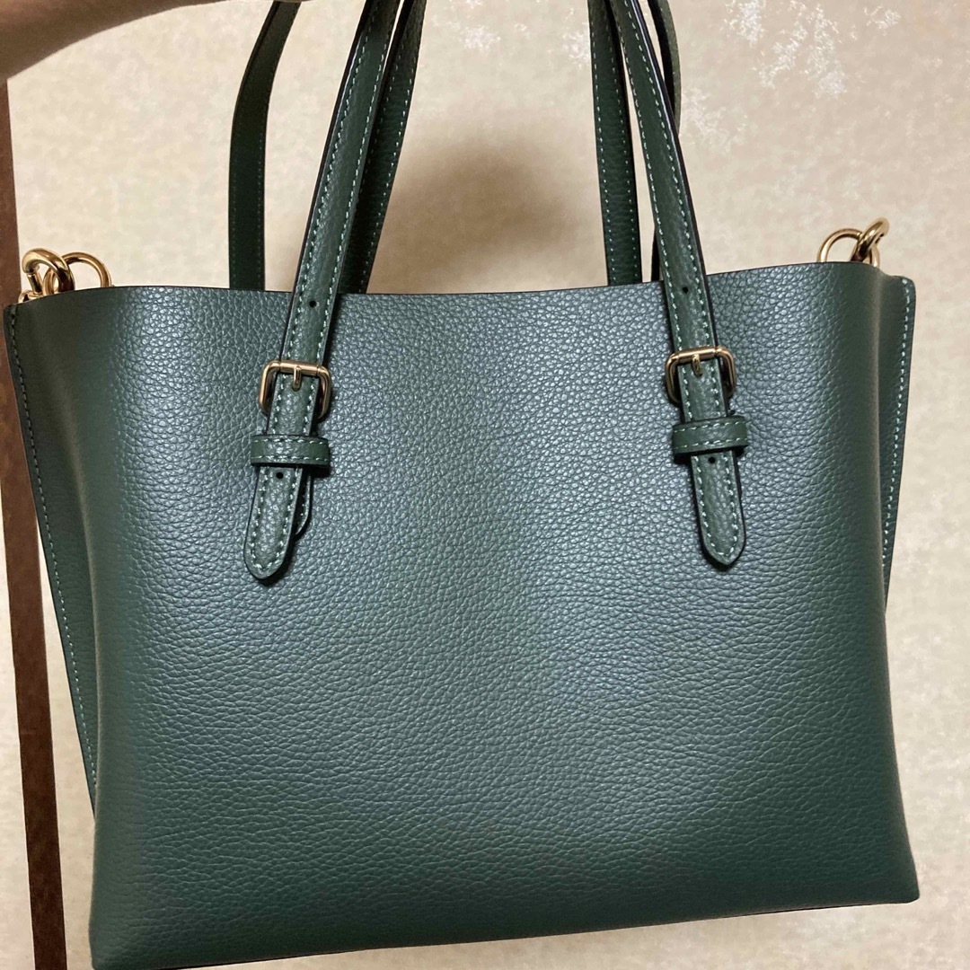 COACH(コーチ)の美品コーチバッグ レディースのバッグ(トートバッグ)の商品写真