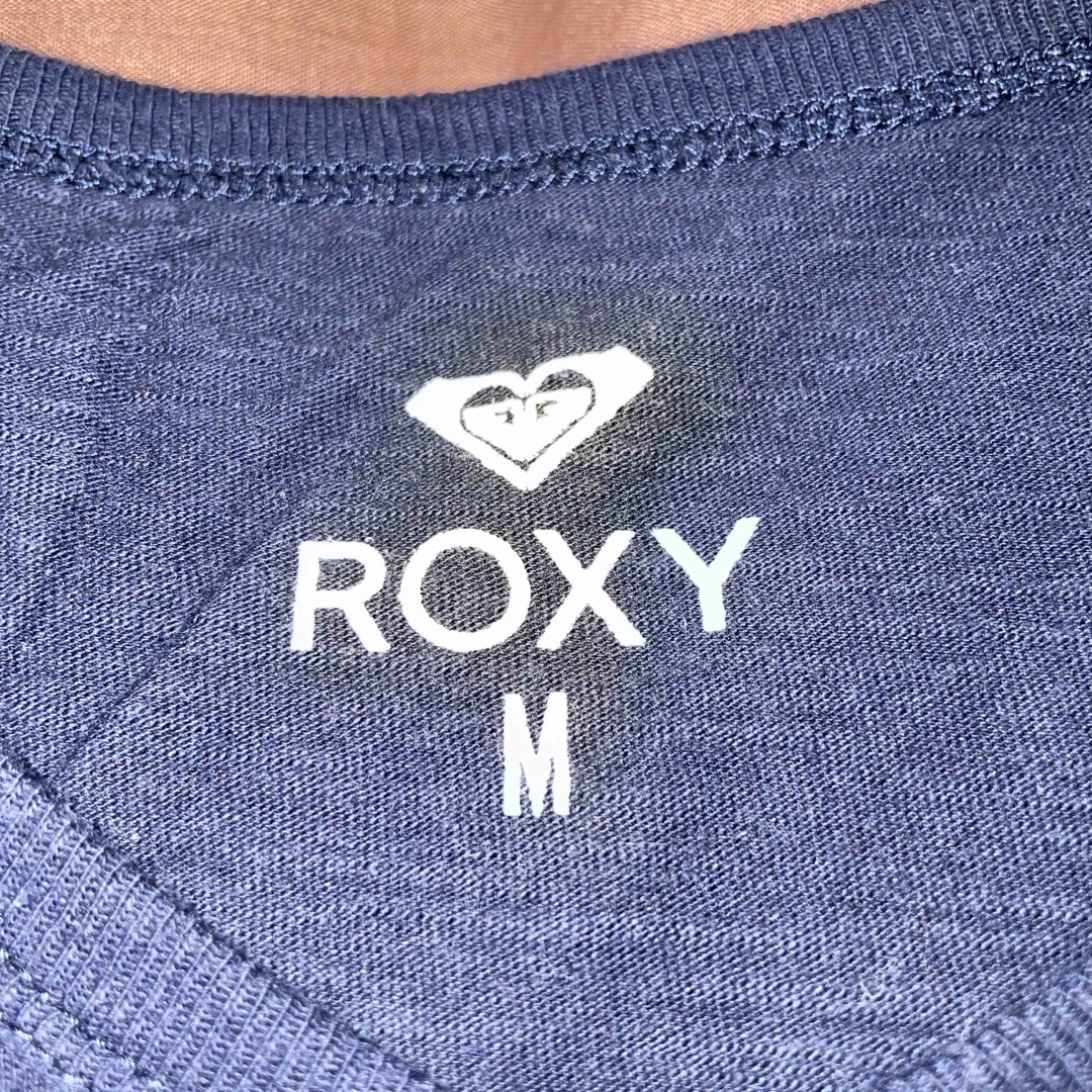 Roxy(ロキシー)のROXY ロキシー プリント ロゴ Tシャツ 半袖 サイズ M ネイビー レディースのトップス(Tシャツ(半袖/袖なし))の商品写真