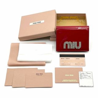 ミュウミュウ(miumiu)の【未使用・希少】ミュウミュウ miumiu レディース　財布　折り財布　エナメル(財布)