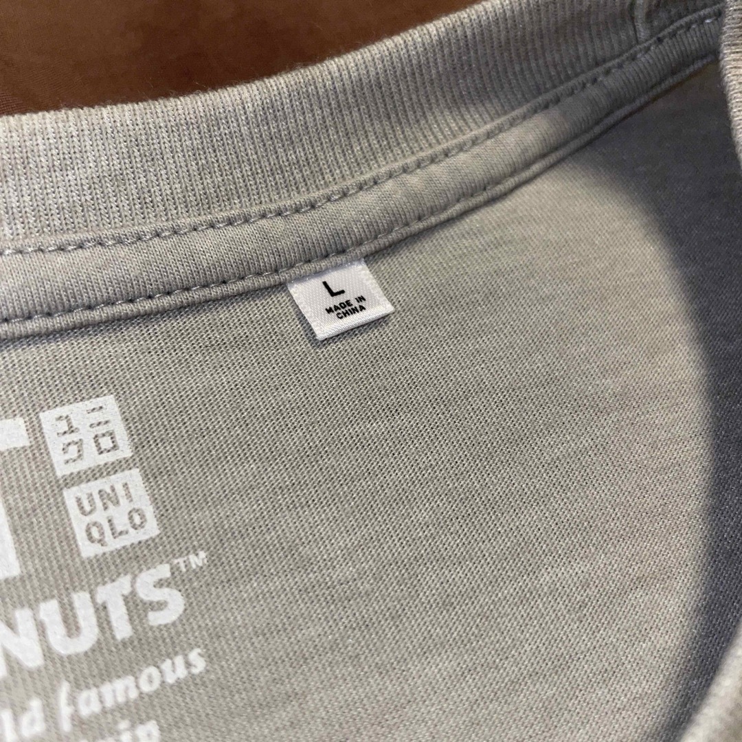 UNIQLO(ユニクロ)のユニクロUNIQLO ピーナッツpeanuts スヌーピー SNOOPY T レディースのトップス(Tシャツ(半袖/袖なし))の商品写真