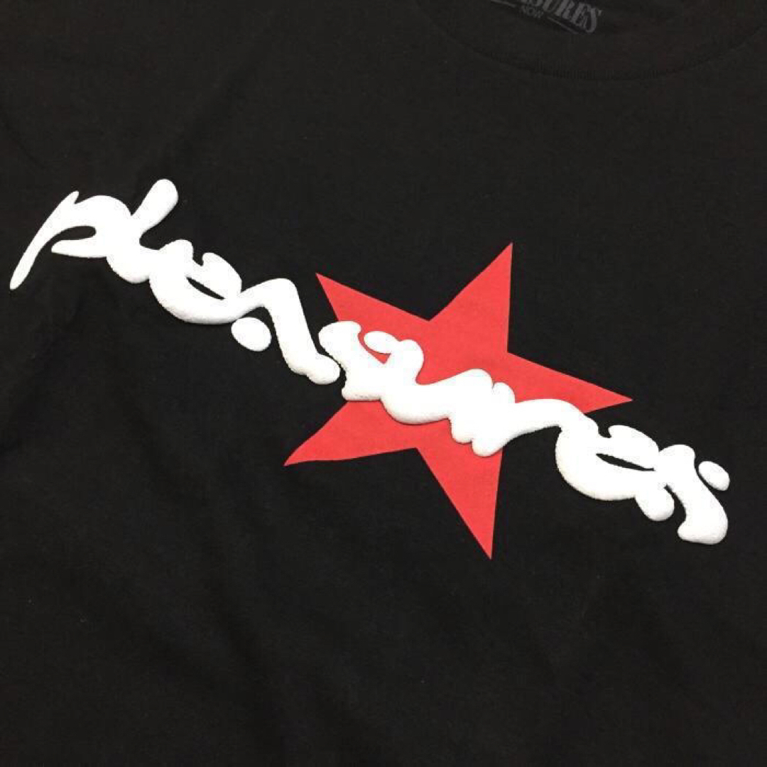 PLEASURES(プレジャー)のSALE新品 Ｍ プレジャーズ PLEASURES VIBRATION Tシャツ メンズのトップス(Tシャツ/カットソー(半袖/袖なし))の商品写真