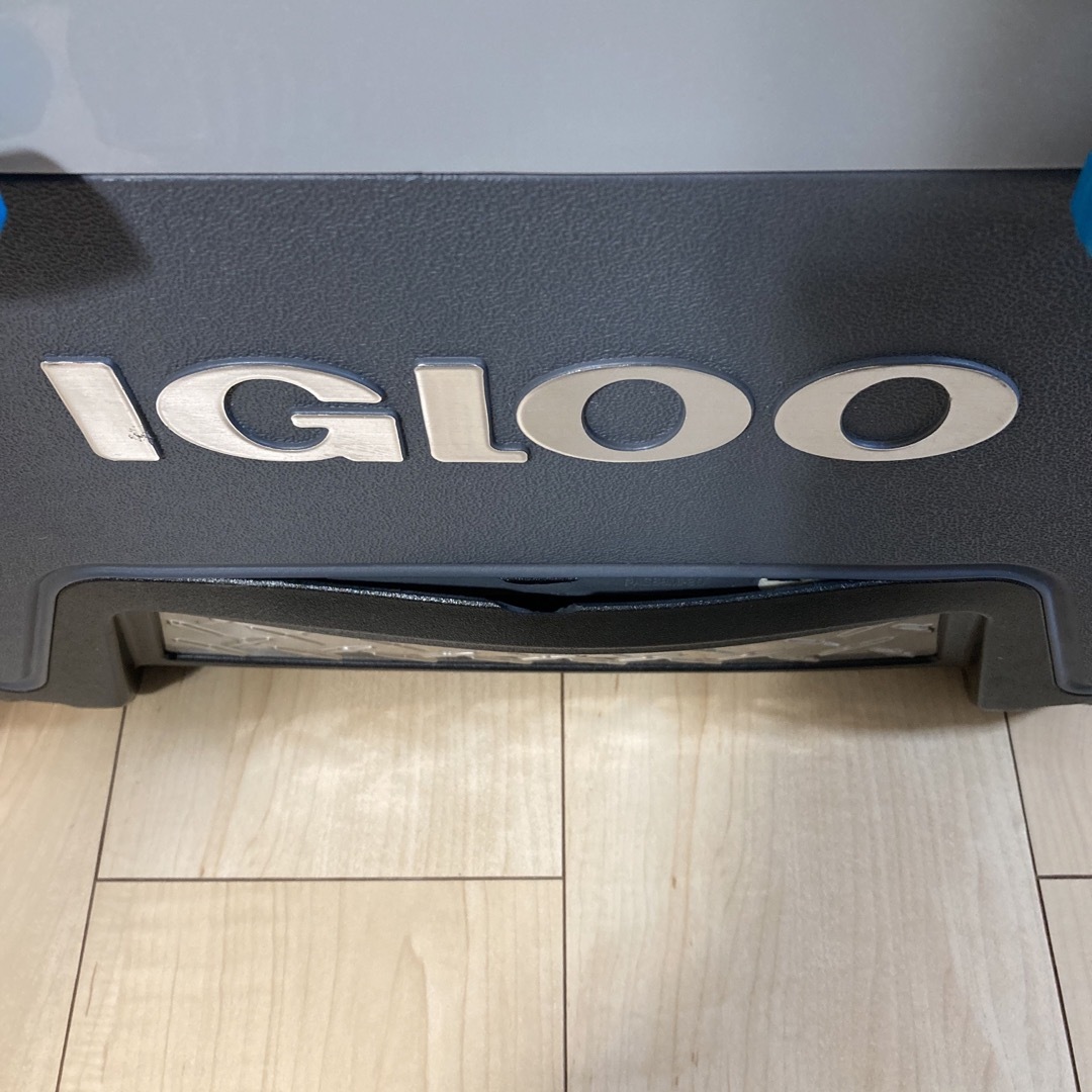 IGLOO(イグルー)のイグルー　クーラーボックス スポーツ/アウトドアのアウトドア(その他)の商品写真