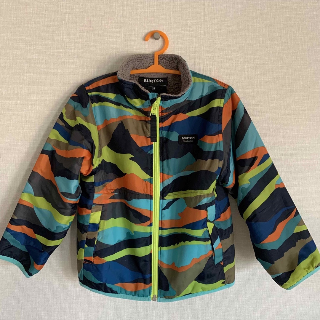 キッズ Burton リバーシブルジャケット（3T）