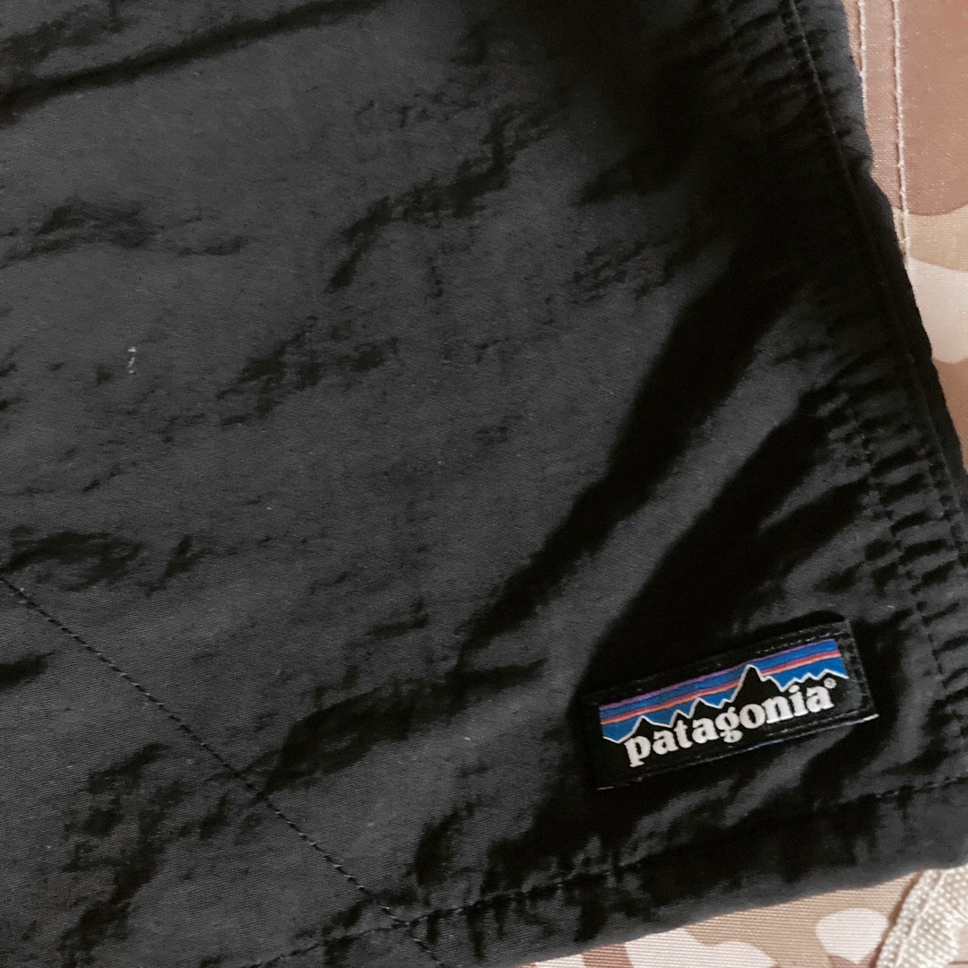patagonia(パタゴニア)の※Donald様専用　パタゴニア　バギーショーツ　メンズXS ブラック メンズのパンツ(ショートパンツ)の商品写真