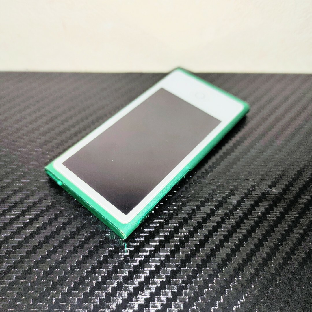 iPod nano(アイポッドナノ)の動作確認済み☆バッテリー良好☆ipod nano 第7世代○グリーン スマホ/家電/カメラのオーディオ機器(ポータブルプレーヤー)の商品写真