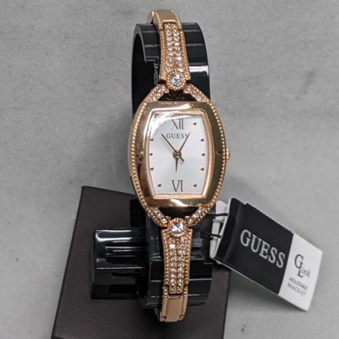新品☆[Guess] 腕時計 BELLA GW0249L3 レディース ホワイトのサムネイル