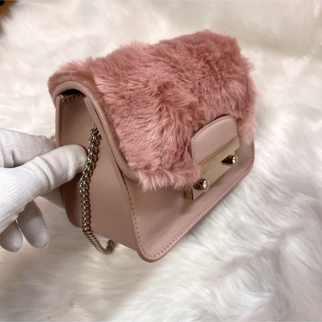 【美品】FURLA フルラ メトロポリス ファー ピンク レザー チェーン