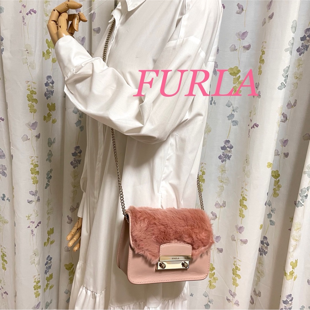 【美品】FURLA フルラ　メトロポリス　ファー　ピンク　レザー　チェーン | フリマアプリ ラクマ