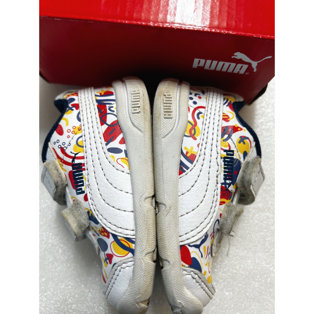 PUMA(プーマ)のPUMA プーマ　キッズスニーカー　ホワイト×レッド キッズ/ベビー/マタニティのベビー靴/シューズ(~14cm)(スニーカー)の商品写真