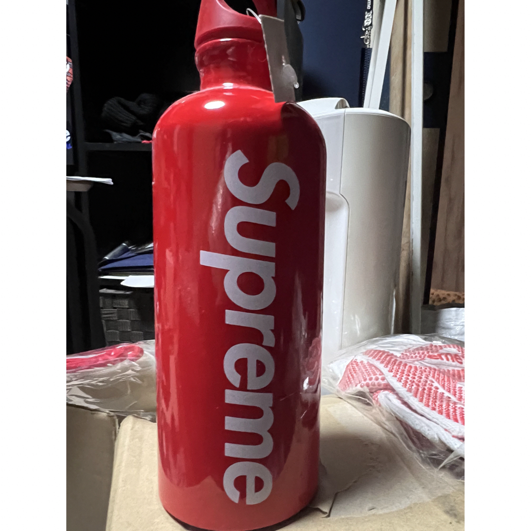 supreme/20 ss bottle