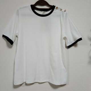 シマムラ(しまむら)のHKworkslondon　大きいサイズ　リブ　Tシャツ　ニット　MUMU　GU(カットソー(半袖/袖なし))