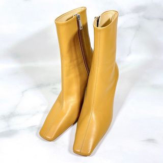 clane square short boots