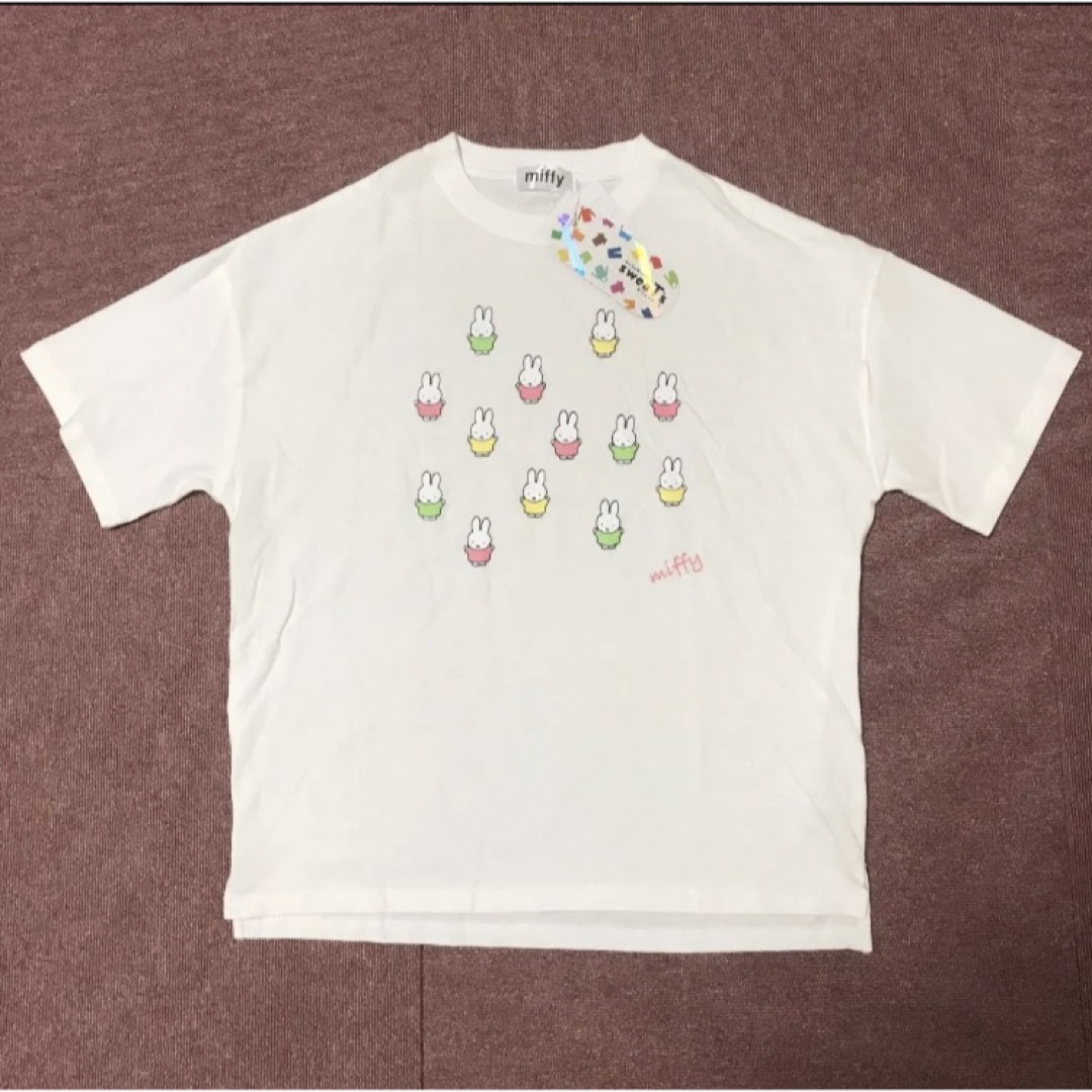 しまむら(シマムラ)のミッフィー  プリントTシャツ 白 L エンタメ/ホビーのおもちゃ/ぬいぐるみ(キャラクターグッズ)の商品写真