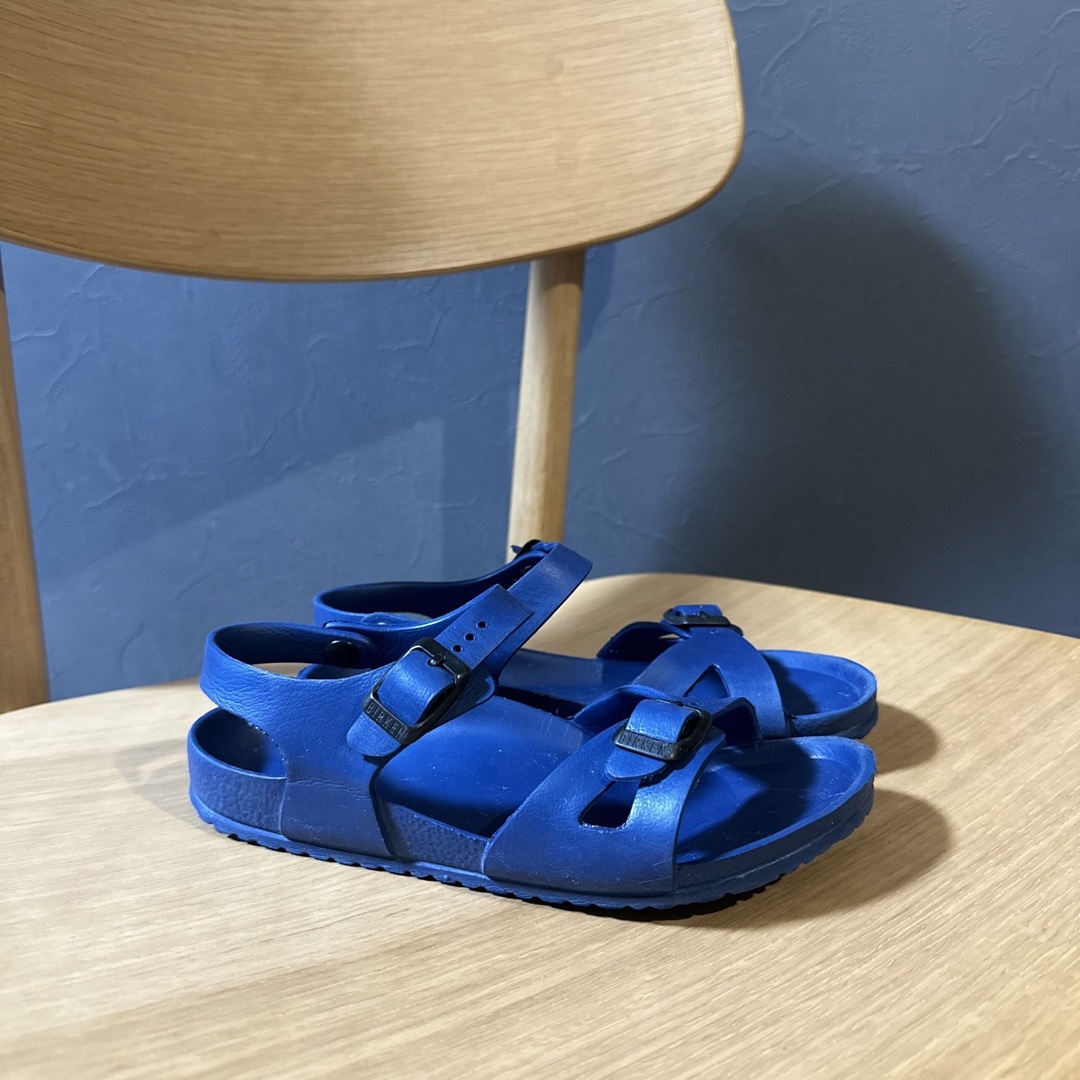 BIRKENSTOCK(ビルケンシュトック)のビリケンシュトック　キッズサンダル　22cm キッズ/ベビー/マタニティのキッズ靴/シューズ(15cm~)(サンダル)の商品写真