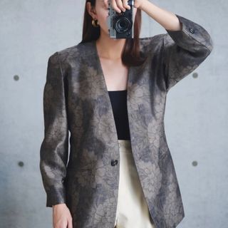 ロキエ(Lochie)のvintage floral gray jacket(ノーカラージャケット)