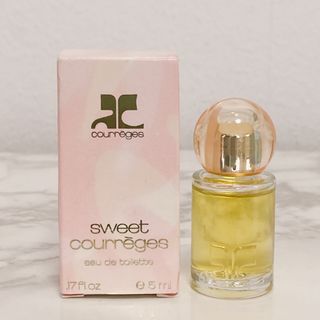 クレージュ(Courreges)の廃盤　レア　クレージュ　スウィートクレージュ　オーデトワレ　5ml ミニ香水(香水(女性用))