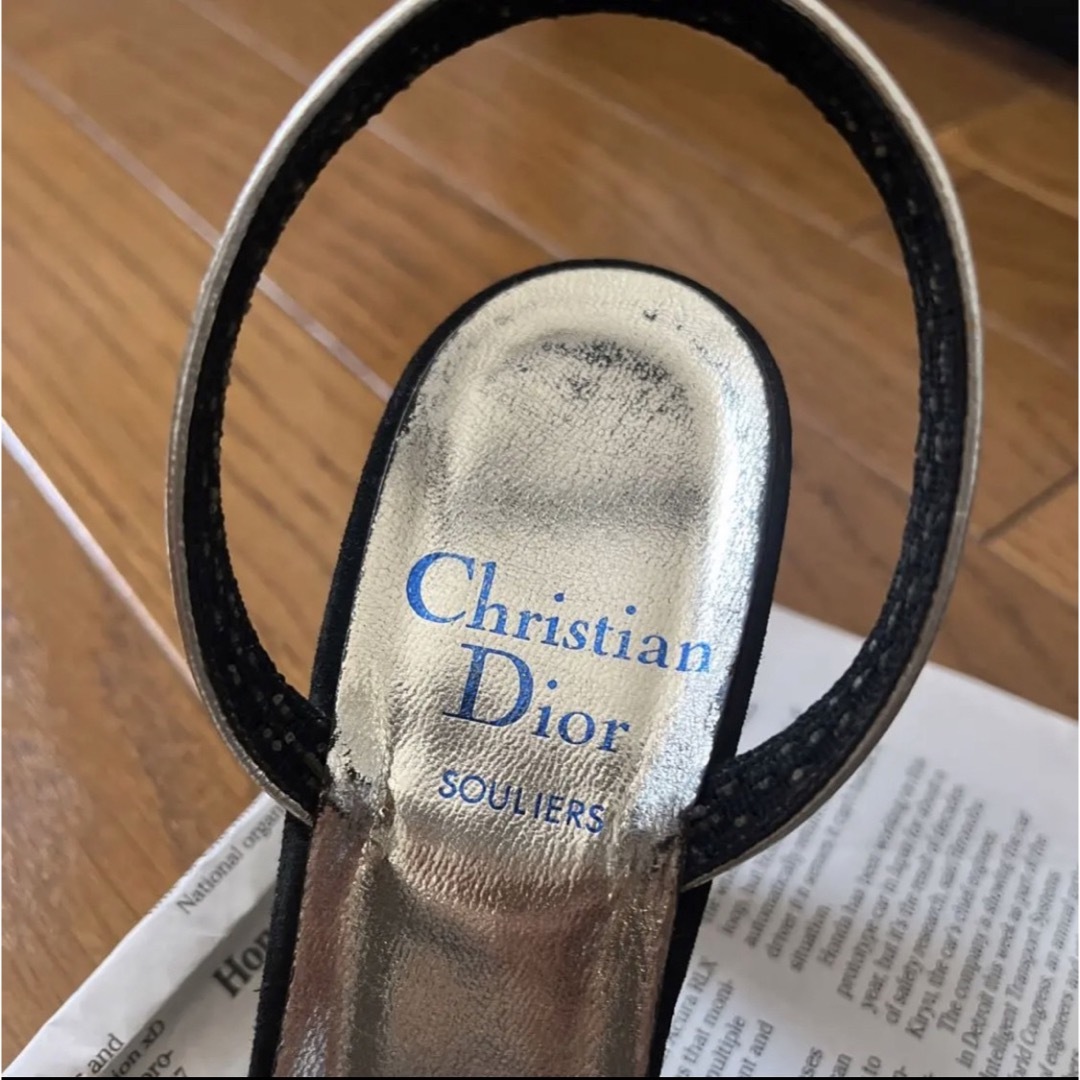 Christian Dior(クリスチャンディオール)のクリスチャンディオールChristian Diorミュールサンダル　黒×ゴールド レディースの靴/シューズ(ミュール)の商品写真