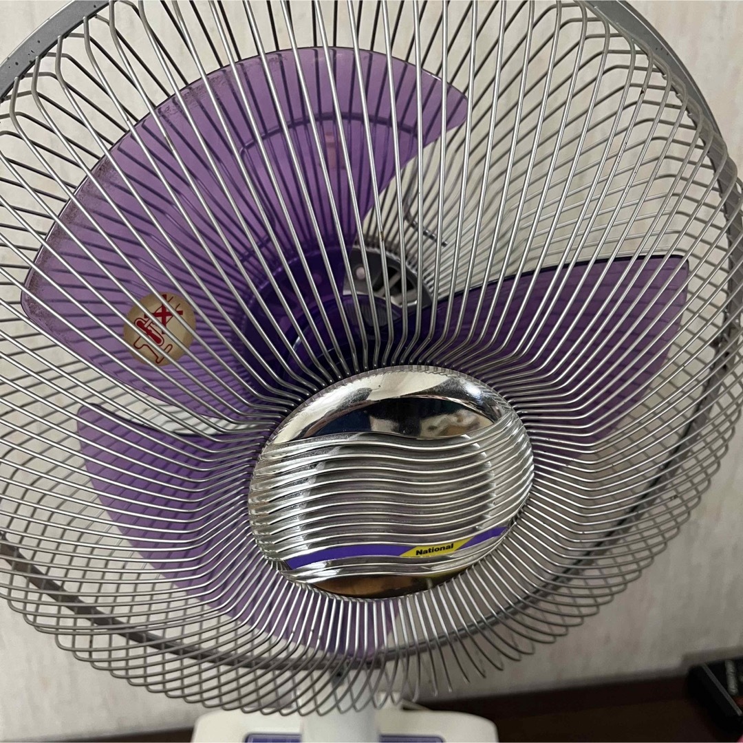 昭和レトロ扇風機　パープルファン スマホ/家電/カメラの冷暖房/空調(扇風機)の商品写真