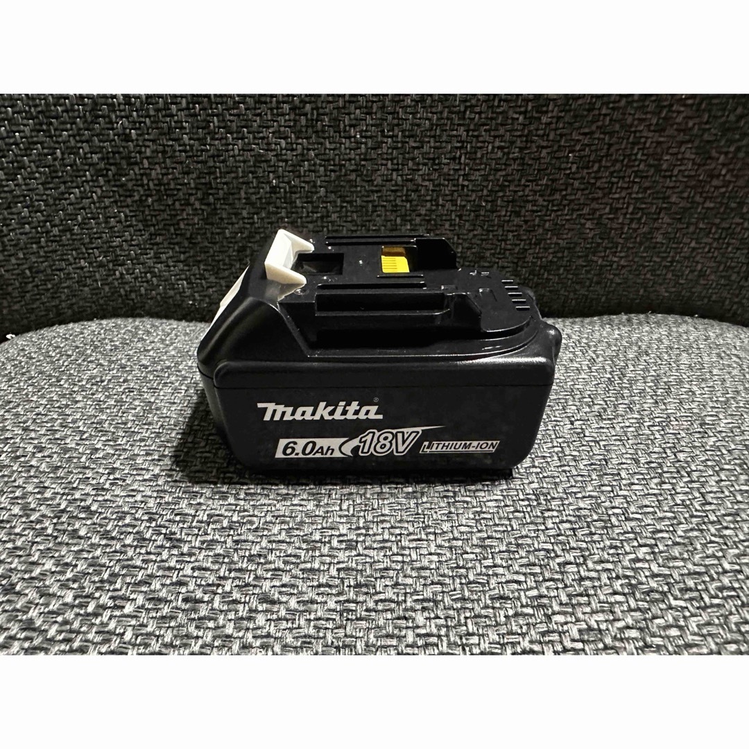 Makita マキタ バッテリー 新品 1個 18v 6.0Ah BL1860B 輸入品 の通販 by ACE's shop｜マキタならラクマ