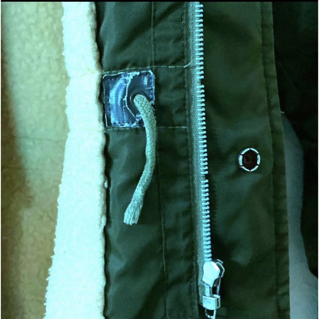 【良中古品・送料込み】ミリタリージャケット　暖かさ自信あり メンズのジャケット/アウター(ミリタリージャケット)の商品写真
