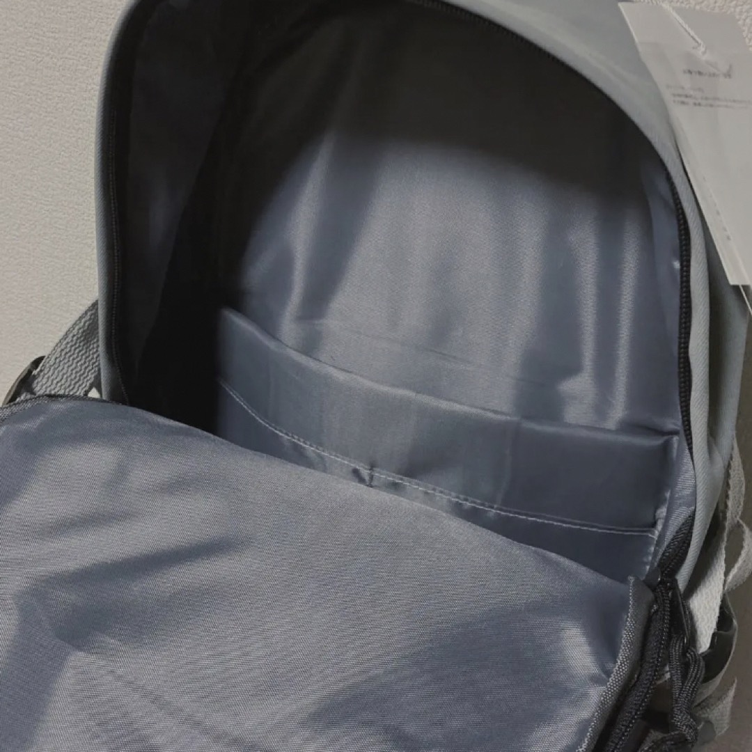 新品 撥水加工 リュック バックパック ナイロン 通学 旅行 アウトドア 防災 メンズのバッグ(バッグパック/リュック)の商品写真