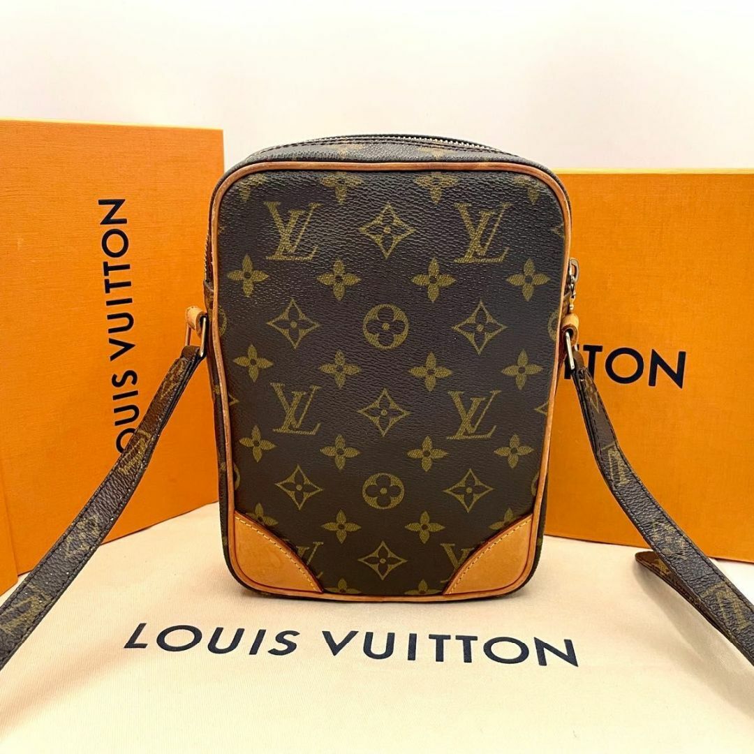 LOUIS VUITTON - S級極美品 定価13万 ルイヴィトン ダヌーブ