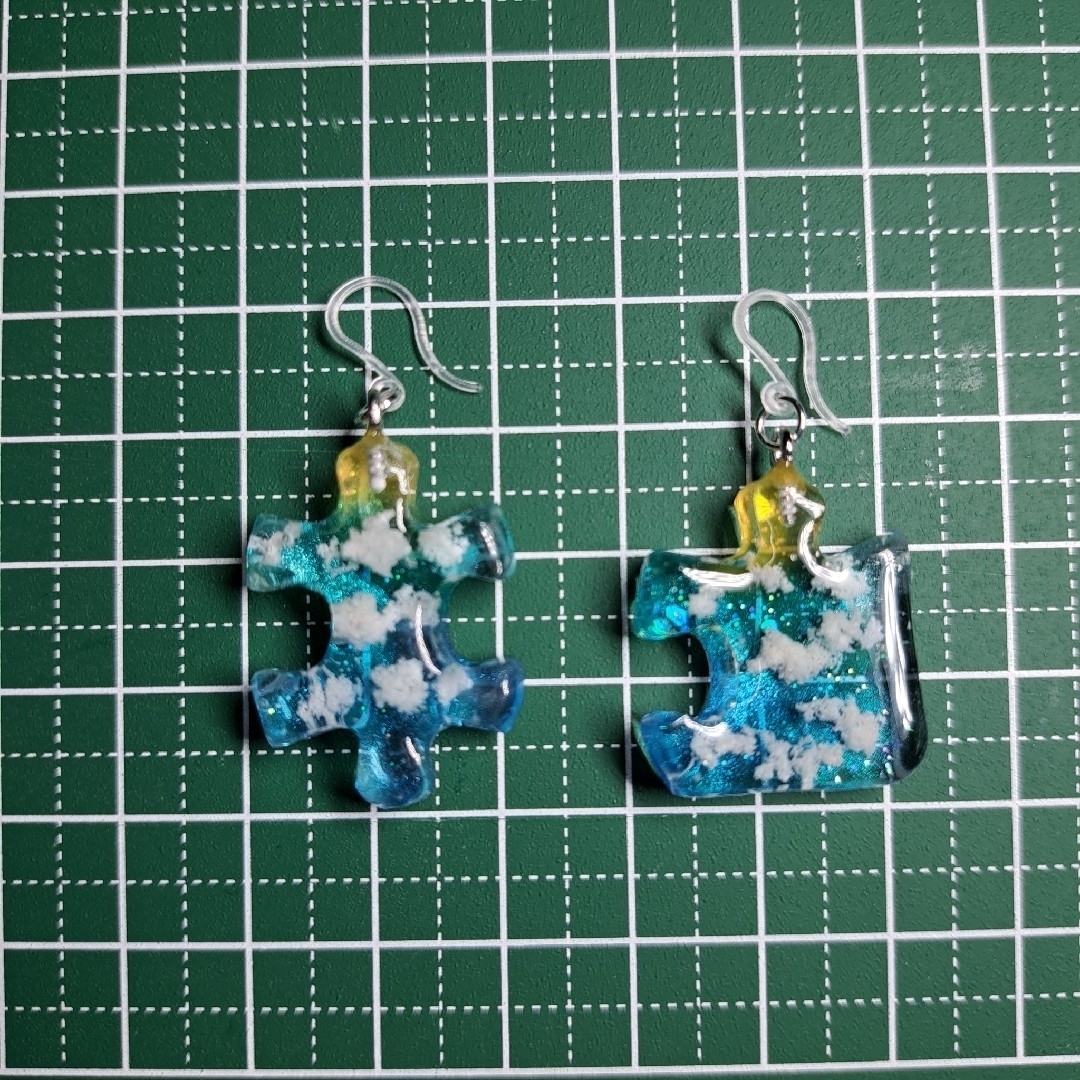 No.1483-A ジグソーパズル☆空・雲☆ピアス・イヤリング-bmccarretas