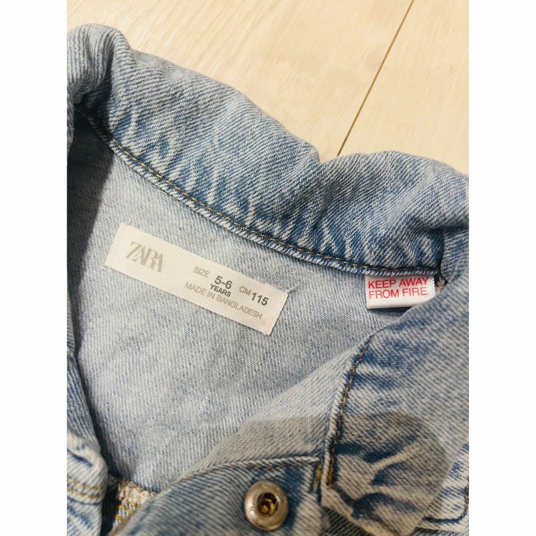 ZARA KIDS(ザラキッズ)のsale☆ZARA KIDS キッズ　デニムワンピ　女の子　115 キッズ/ベビー/マタニティのキッズ服女の子用(90cm~)(ワンピース)の商品写真