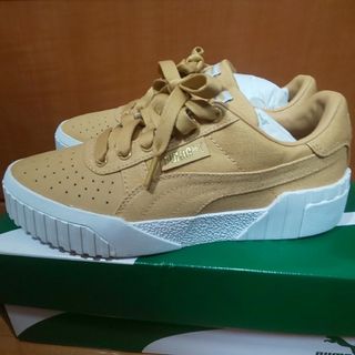 プーマ(PUMA)のPUMA CALI CV WNS Taffy 22.5cm(スニーカー)