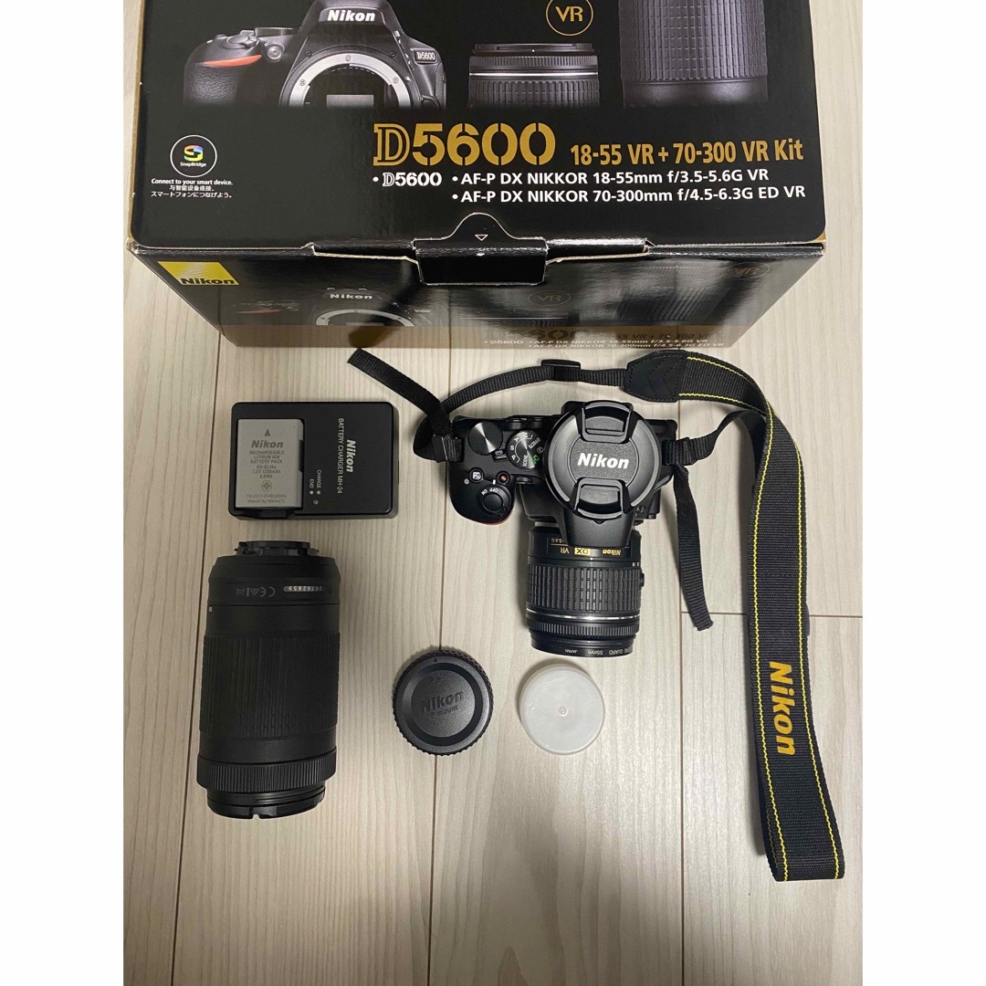 Nikon D5600 18-55VR +70-300VR Kit
