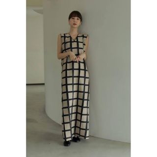 トゥデイフル(TODAYFUL)のlouren geometric jacquard pencil dress(ロングワンピース/マキシワンピース)