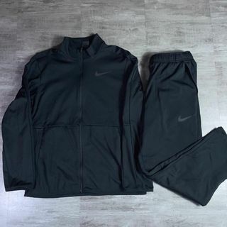 美品 NIKE ナイキ ジャージ 上下 セットアップ 黒 L トラック